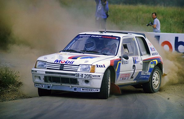Peugeot 205 T16: Το άγριο διαμάντι του θρυλικού Group B