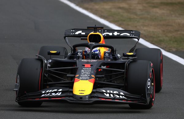 F1 GP Μ. Βρετανίας: Τους τρέλανε ο Verstappen-Απίστευτη pole