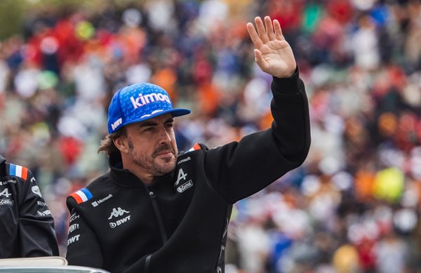 Επίσημο: Ο Alonso στη θέση του Vettel στην Aston Martin