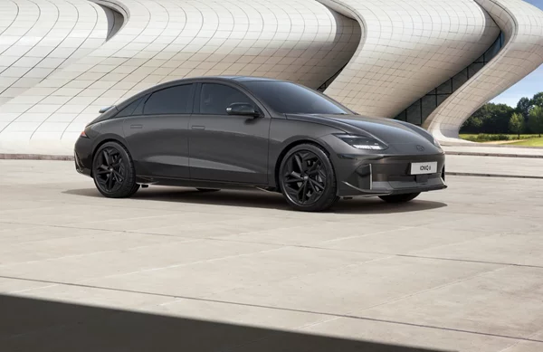 "Ξεπούλησε" ξανά το Hyundai Ioniq 6 σε 24 ώρες