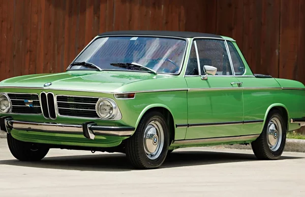 Πωλείται αυτή η πολύ σπάνια BMW 2002 Targa