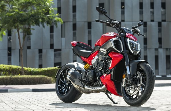 Στην Ελλάδα η Ducati Diavel V4 και πιο δυνατή από ποτέ