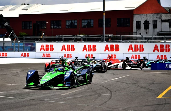 Video: Μια στιγμή παραφροσύνης για την Formula E