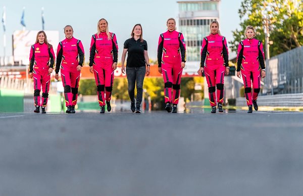 Οι υπέροχες γυναίκες του motorsport λέγονται Iron Dames