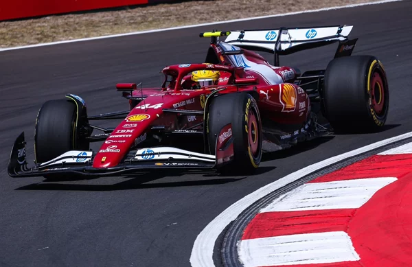 F1 GP Κίνας Κατατακτήριες Sprint: Pole position για Hamilton