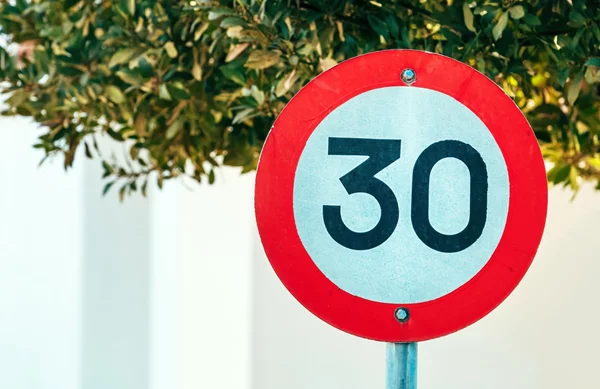 Οι Γερμανοί φοβήθηκαν το νέο ΚΟΚ της Ελλάδας και έβγαλαν ταξιδιωτική οδηγία