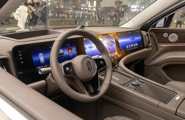 Αυτονομία 3.000 χιλιόμετρα σε 5 λεπτά φόρτισης-ποια εταιρεία φέρνει επανάσταση στα ηλεκτρικά αυτοκίνητα