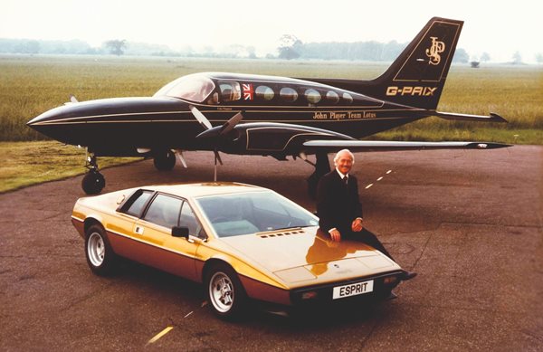 Αυτό είναι το αεροσκάφος του Colin Chapman-το βρήκαμε 45 χρόνια μετά