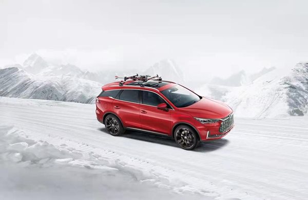 Η Sixt αγοράζει 100.000 ηλεκτρικά αυτοκίνητα της BYD