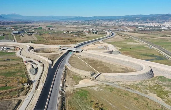 Λαμία-Καλαμπάκα: Έτοιμος ο αυτοκινητόδρομος Ε65-ένα από τα μεγαλύτερα εθνικά έργα που αλλάζει τις μεταφορές