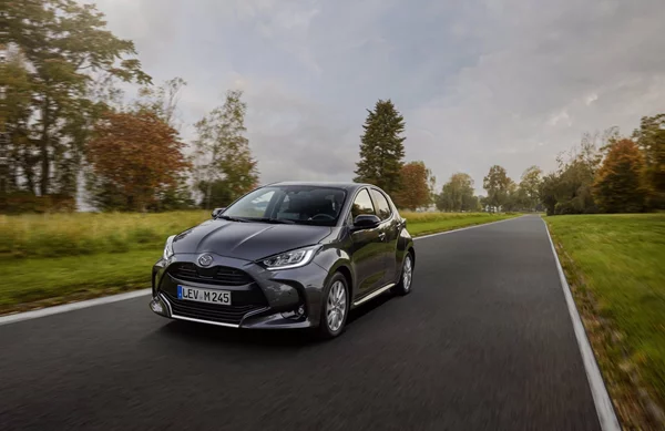 Mazda και Toyota σε μια συνεργασία-έκπληξη για τη νέα εποχή