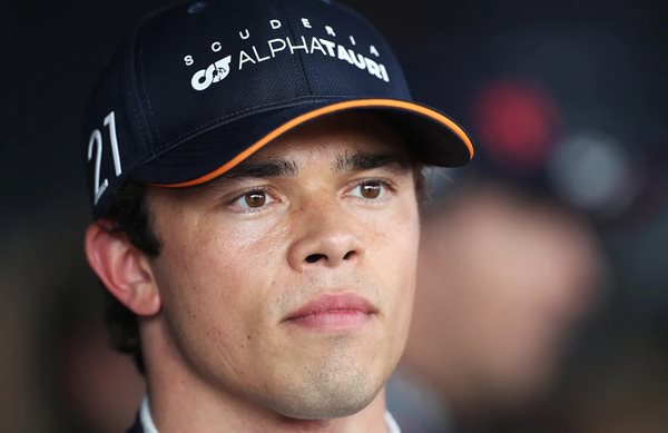 O Nyck De Vries απολύθηκε "ξερά" από την AlphaTauri-ο Ricciardo είχε κάνει μόλις 11 γύρους δοκιμών