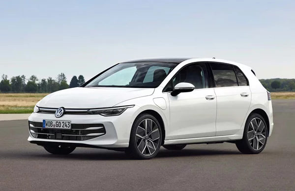Volkswagen: Προσφορές για όλα τα SUV και το Golf για να ξεκινήσει καλά το 2025