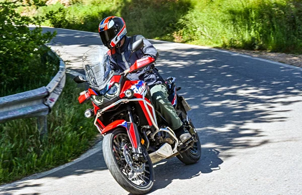 Οδηγούμε τη νέα Honda CRF 1100L Africa Twin: Τι έχει αλλάξει