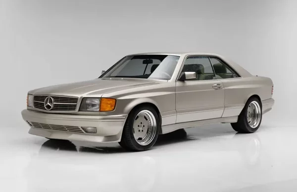 Πόσο πουλήθηκε σε δημοπρασία αυτή η ξεχωριστή Mercedes του 1990