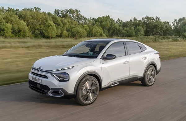 Σε ποια χώρα η Citroen σταματά να πουλά αυτοκίνητα μετά από έναν αιώνα