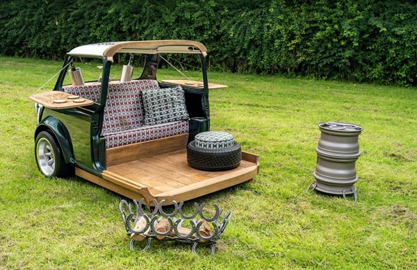 Ένα κλασικό Mini έγινε MiniBar και μπορείς να το αγοράσεις