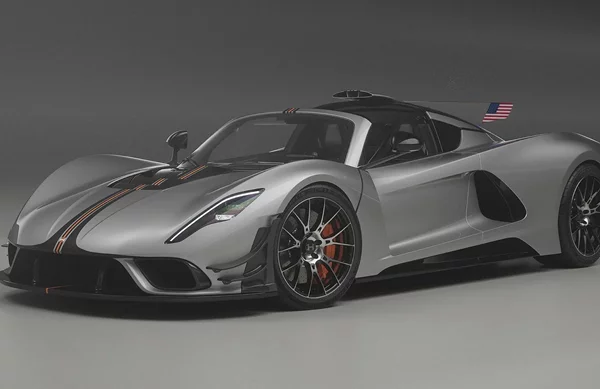 Το Hennessey Venom F5-M Roadster είναι το ισχυρότερο χειροκίνητο αυτοκίνητο παραγωγής (εικόνες)