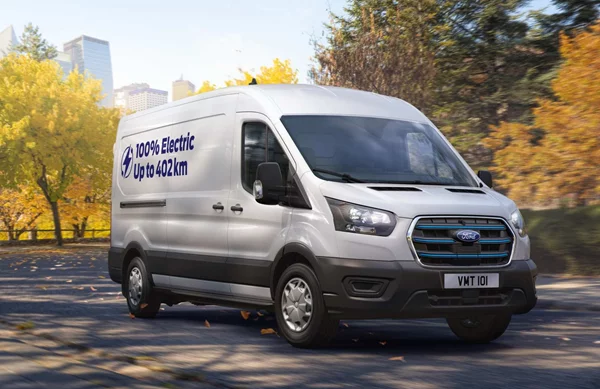 Νέα έκδοση με μεγαλύτερη αυτονομία για το ηλεκτρικό Ford E-Transit