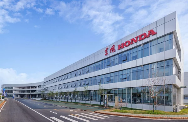 Honda-Nissan: Ξεκινούν επισήμως οι συνομιλίες για συγχώνευση