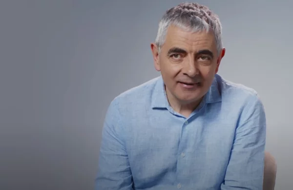 O Mr Bean εξηγεί γιατί προς παρόν τα ηλεκτρικά αυτοκίνητα δεν είναι η λύση