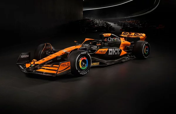 F1: Η McLaren δείχνει πρώτη τα χρώματα για το μονοθέσιο του 2024