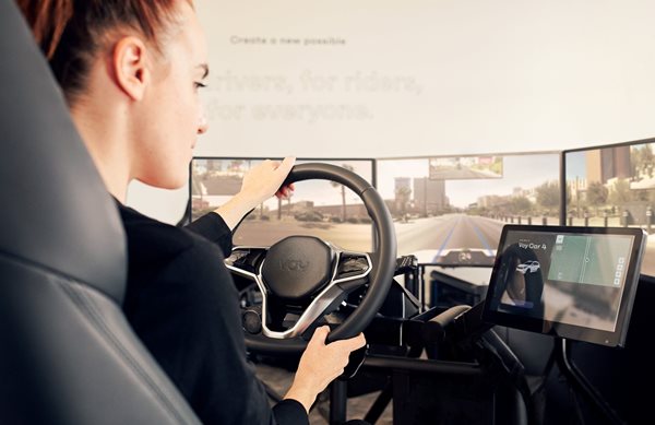 Τηλεκατευθυνόμενα αληθινά αυτοκίνητα χρησιμοποιούν στο Λας Βέγκας