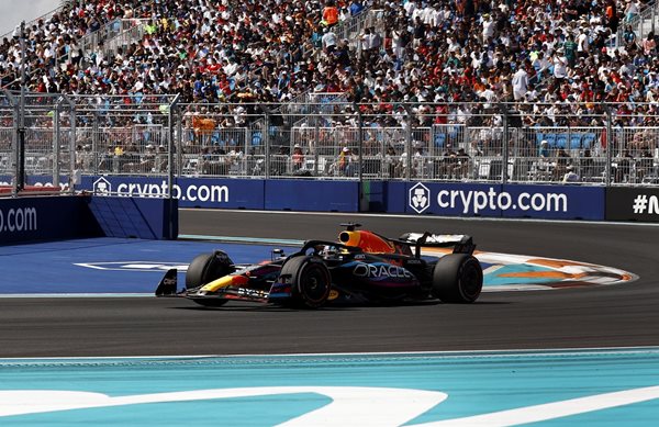 F1 GP Μαϊάμι: Οικογενειακή τιτανομαχία στην Red Bull
