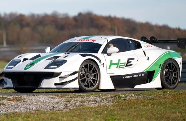 Αυτό το αγωνιστικό υδρογόνου θέλει να σώσει τους θερμικούς κινητήρες