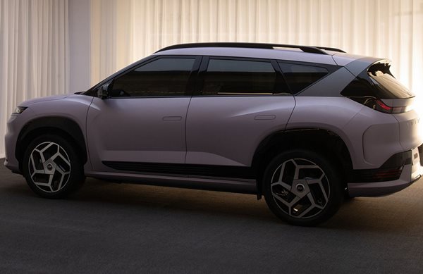 Πώς η Hyundai γράφει την επόμενη σελίδα στα ηλεκτρικά SUV