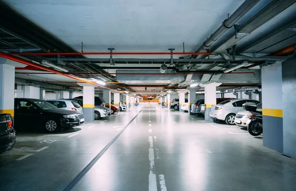 "Ξεκλείδωσε" κεντρικό parking της Αθήνας-500 νέες θέσεις στάθμευσης