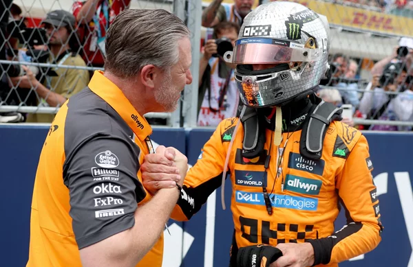 F1 GP Μαϊάμι Sprint: Ανέλπιστη νίκη Lando Norris