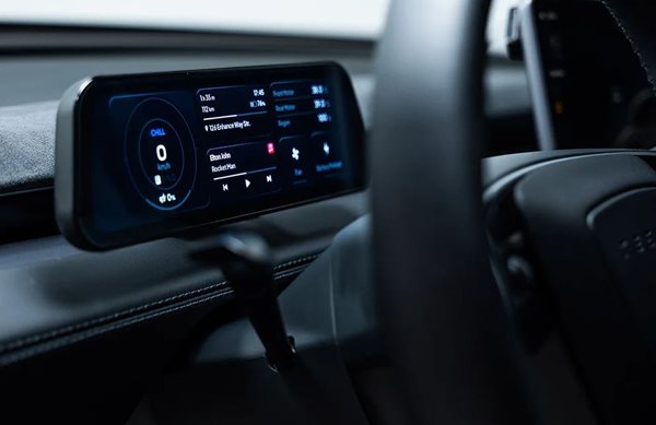 S3XY Dash: Το αξεσουάρ που δίνει στα Tesla κανονικό ταμπλό