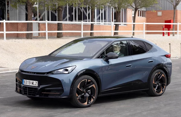 Τι δουλειά είχε ο Ισπανός Βασιλιάς Φίλιππος VI στην SEAT