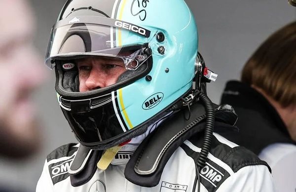 Δύσκολο να μαντέψεις τον τίτλο της νέας ταινίας του Brad Pitt για την F1