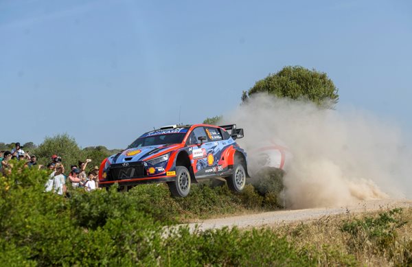 WRC: Ανάσα για την Hyundai η νίκη Tanak στην Σαρδηνία