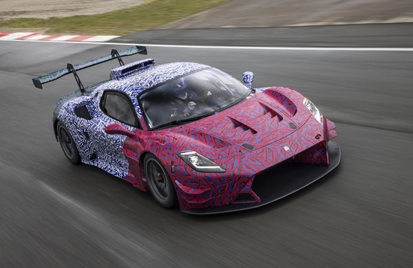 Δες την Maserati MC20 GT2 σε δράση στην πίστα της Monza