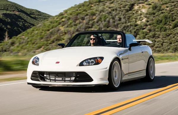 Honda S2000 με κινητήρα Type R: Ο τέλειος συνδυασμός και έχουμε το video