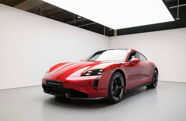 H Porsche Taycan Turbo K-Edition είναι αφιερωμένη στη Νότια Κορέα (εικόνες)