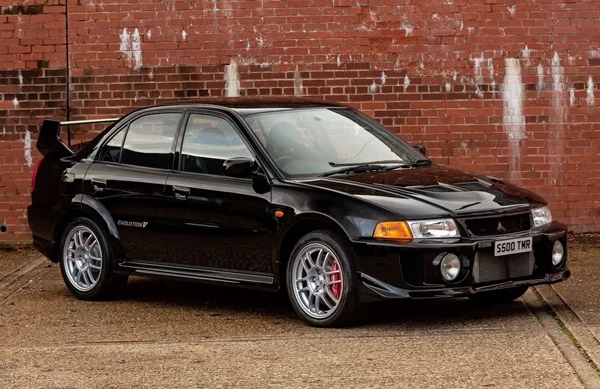 Το Mitsubishi Lancer Evo 5 του Richard Burns μπορεί να γίνει δικό σου