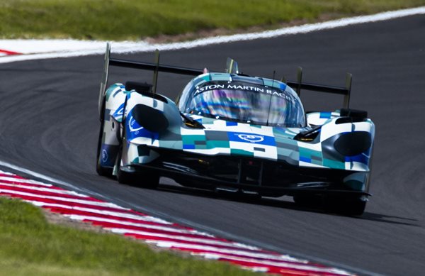 Το hypercar της Aston Martin για το Le Mans ολοκλήρωσε τις πρώτες δοκιμές του (εικόνες)