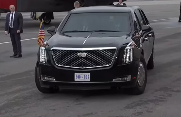 Αλάσκα: Ντόναλντ Τραμπ και Βλαντιμίρ Πούτιν μοιράστηκαν το "Beast"