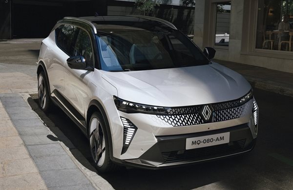 To Renault Scenic επιστρέφει ως αμιγώς ηλεκτρικό SUV