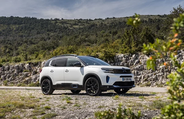 Το Citroen C5 Aircross είναι ένα πλήρες SUV με ακόμη πιο προνομιακή τιμή