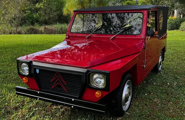 Πόσο πουλήθηκε σε δημοπρασία αυτό το υπέροχα ελληνικό Pony του 1980 (εικόνες, video)