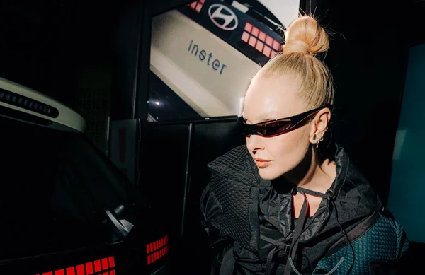 Το Hyundai Inster, η Τάμτα και η Athens Fashion Week