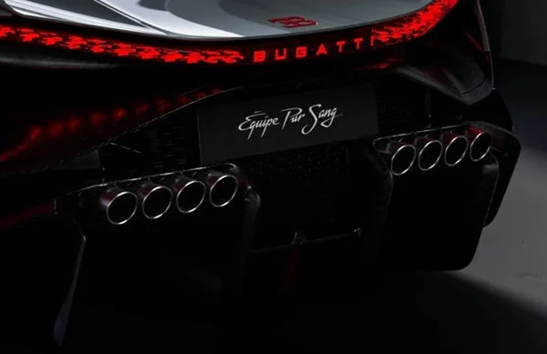 Η εξάτμιση που κοστίζει όσο μια καινούργια Porsche 911