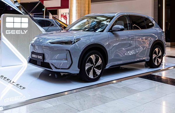 Πού μπορείτε να δείτε από κοντά στην Ελλάδα το νέο Geely EX5