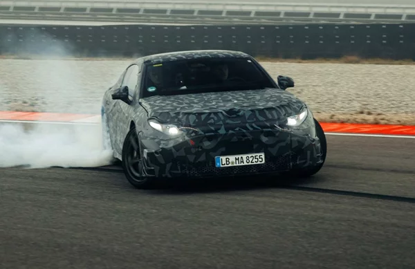 Πρώτες εικόνες της ηλεκτρικής AMG Coupe των 1.000 ίππων