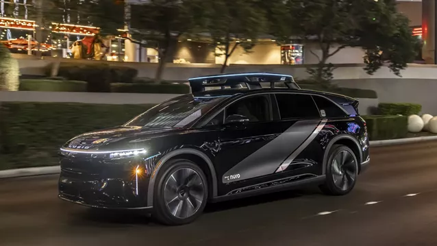 H Uber έφτιαξε δικό της robotaxi και το φέρνει στους δρόμους μέσα στο 2026 (video)